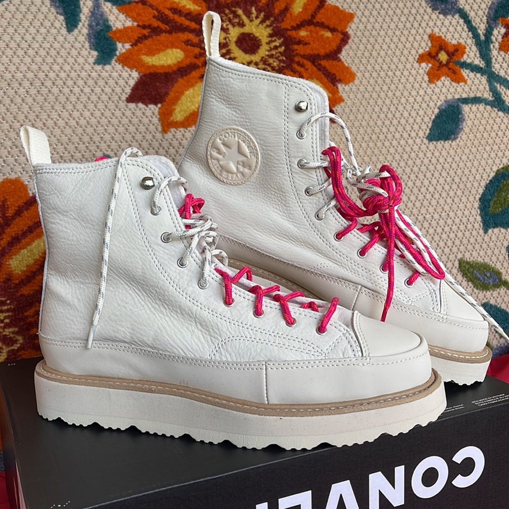 Converse 173212C
CHUCK TAYLOR CRAFTED BOOT HI
EGRET/NATURAL IVORY/PRIME PNK
WMNS - Picture 6 of 16